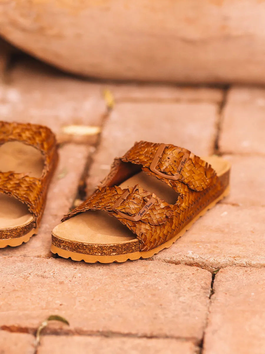 Women's BIO buckled sandal - GUAM-TE